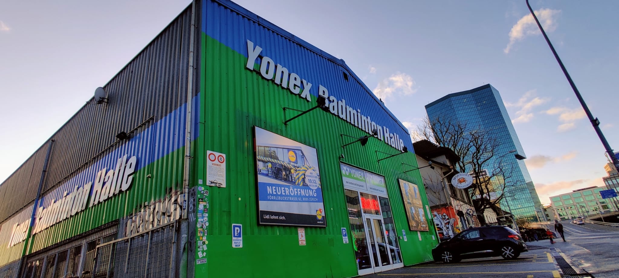 Yonex in der Schweiz